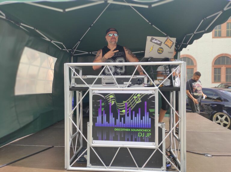 Carmeetics Tuning Event auf Schloss Augustusburg